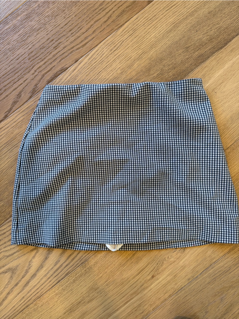 Abercrombie & Fitch Black and White Gingham Mini Skirt